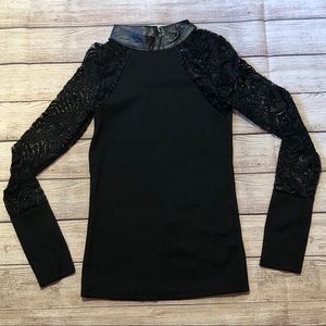 Soft shirt with leather collar and lace arms